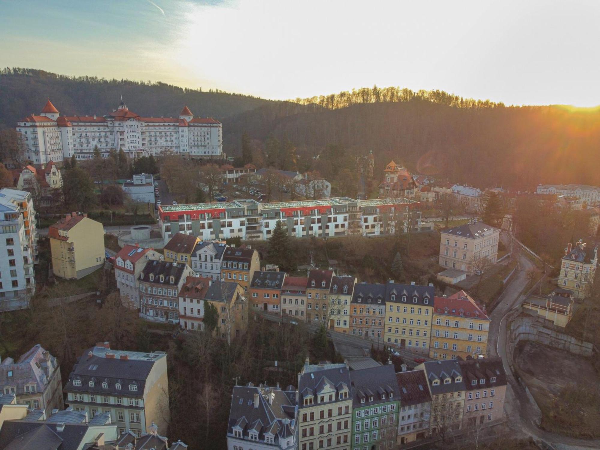 Imperial Apartment In Bohemia Residence By Rentez Karlovy Vary Eksteriør bilde